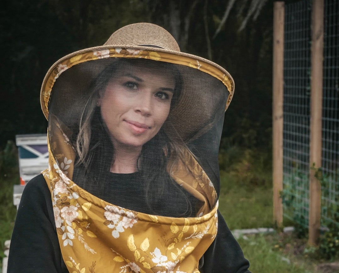 Biologist, Beekeeper, Photographer & Sony Alpha Female + Grant Winner ...