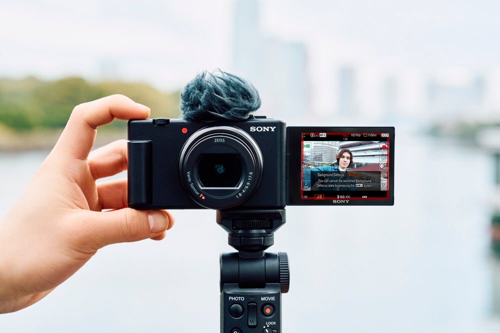 Sony Electronics Announces Newest Ultra Wide-Angle Zoom Vlogging