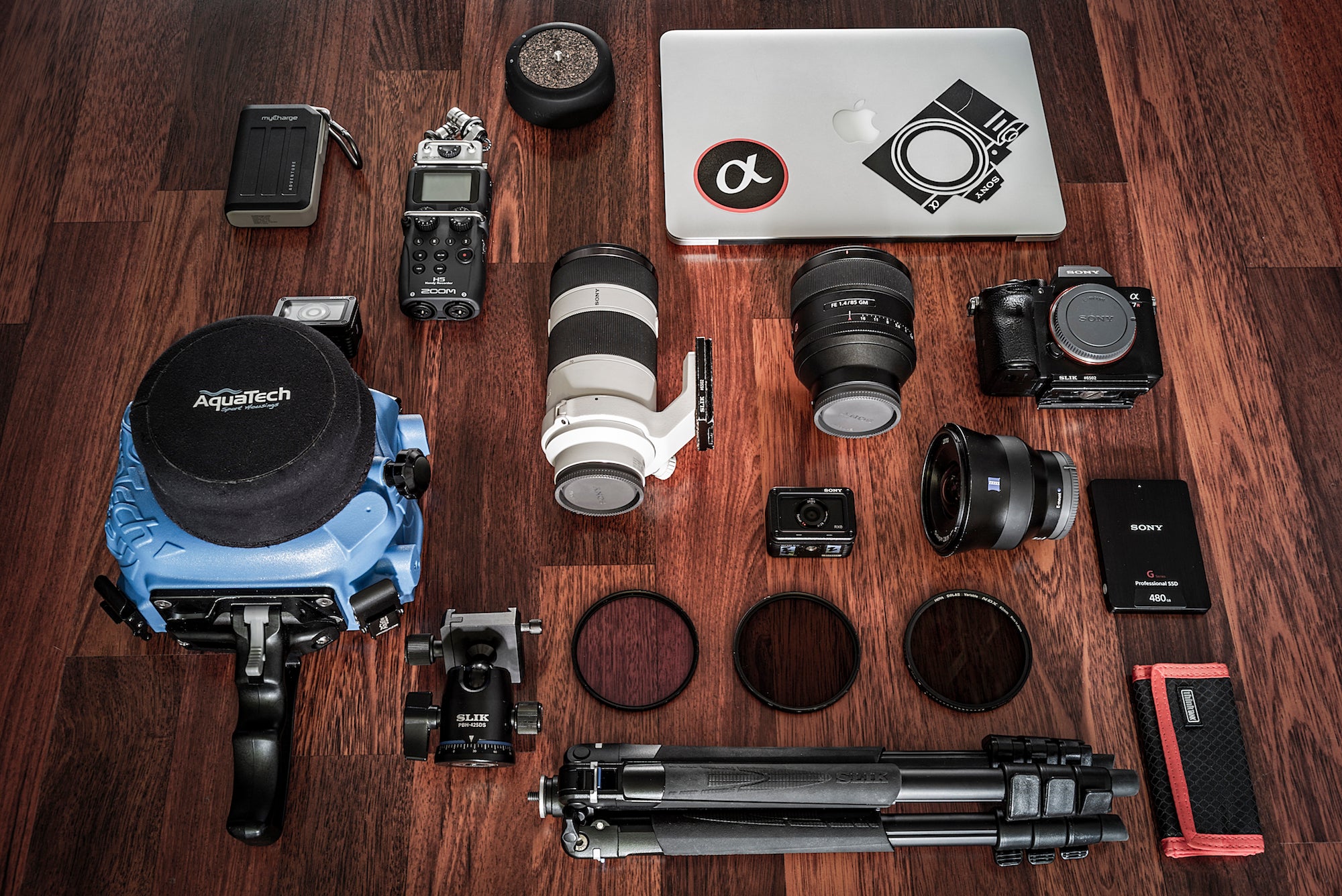 What's In My Bag: Stan Moniz' Kit For Underwater Action | Sony