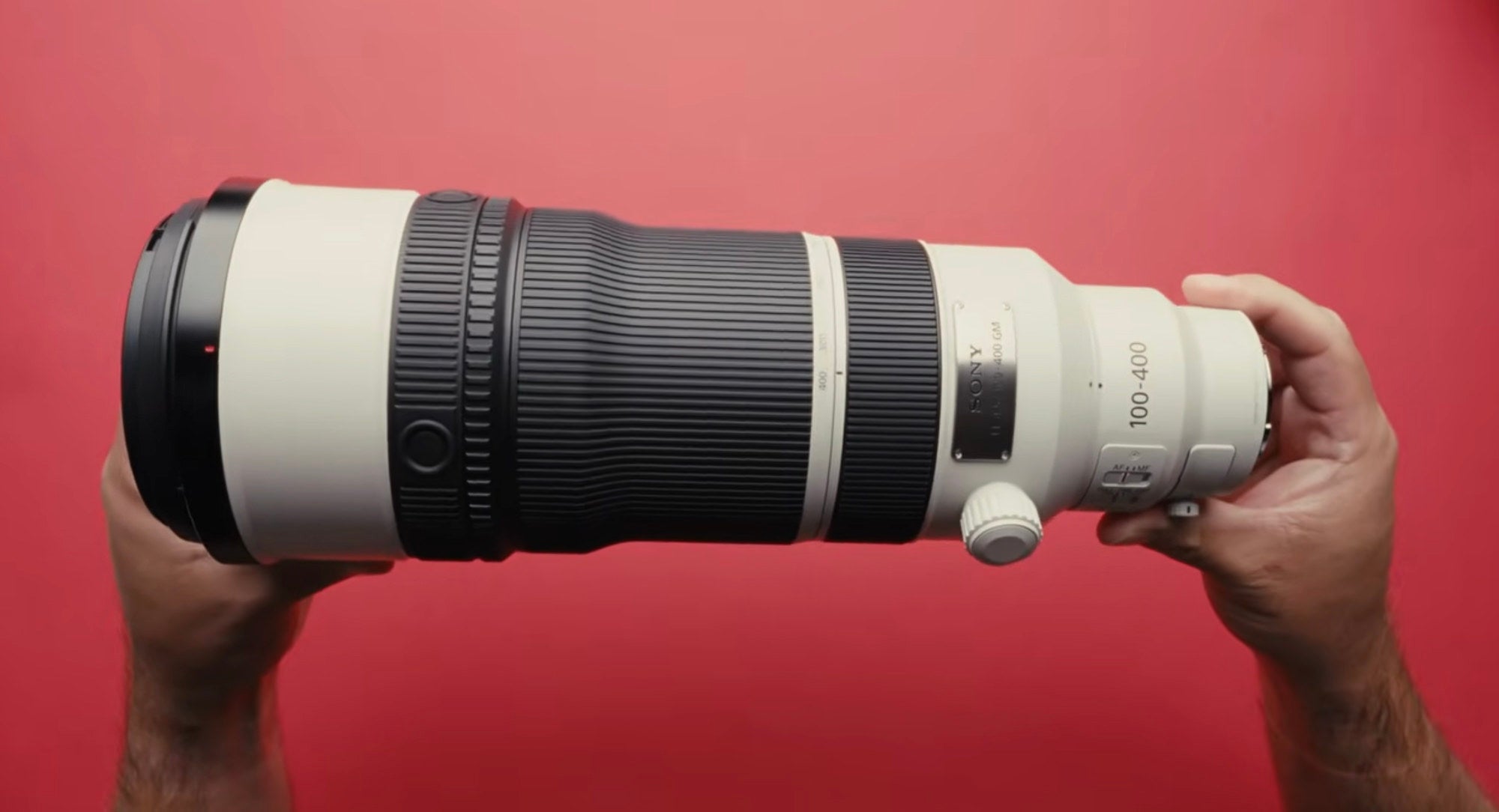 Take A Deep Dive Into The New Sony 100-400mm f/4.5 G Master | Sony